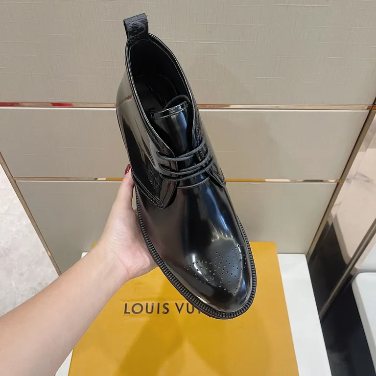 Louis Vuitton Shoe 